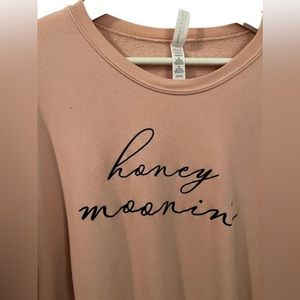 Honey Moonin’ crewneck sweatshirt, XL